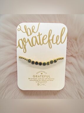 🏷️‼️5/$25🏷️‼️💛2 CHIC💛Gold-Tone ‘Grateful' Beaded Anklet/NIP